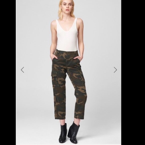 Blank NYC Pants - *SOLD* BlankNYC camo cargo cropped green 26 small